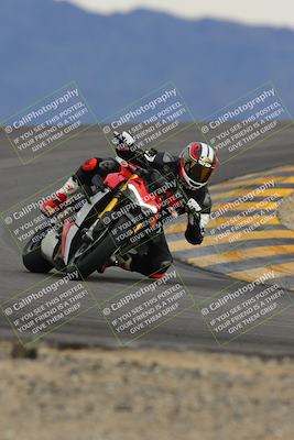 media/Jan-14-2023-SoCal Trackdays (Sat) [[497694156f]]/Turn 12 (120pm)/